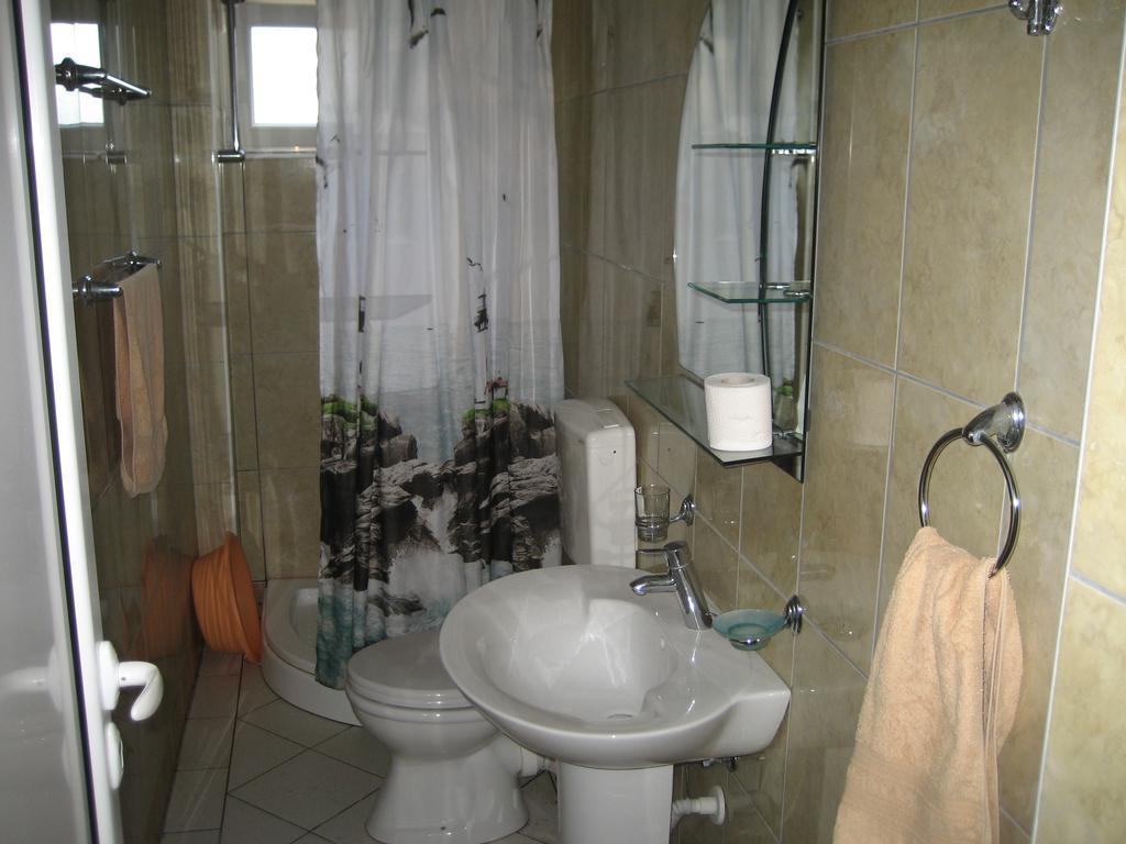 Guest House Vila Mimoza Ulcinj Exterior foto