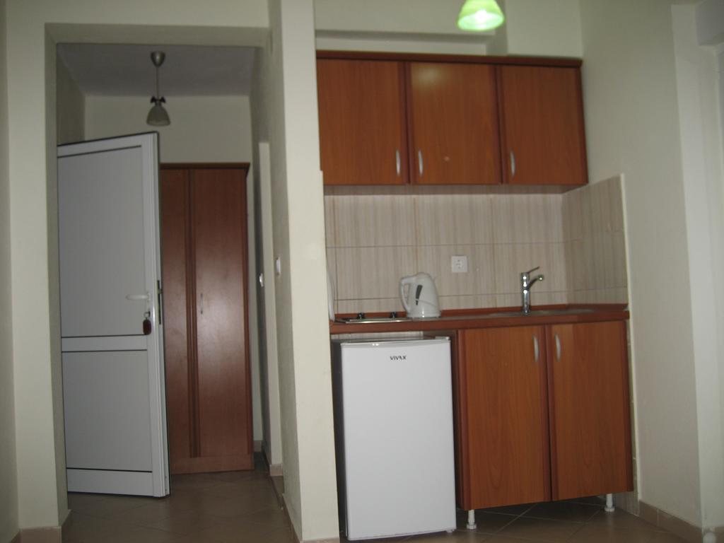 Guest House Vila Mimoza Ulcinj Exterior foto