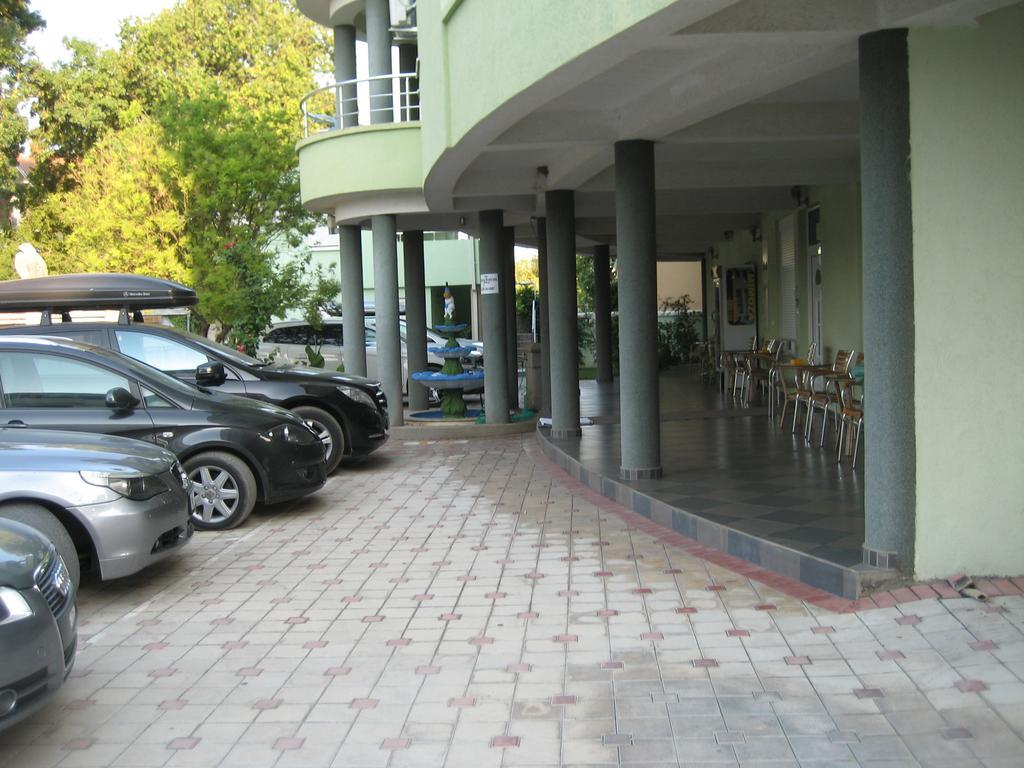 Guest House Vila Mimoza Ulcinj Zimmer foto