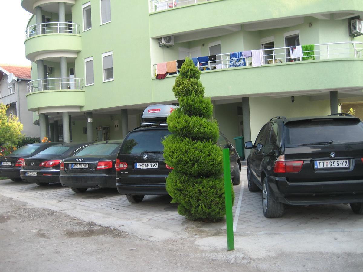 Guest House Vila Mimoza Ulcinj Exterior foto