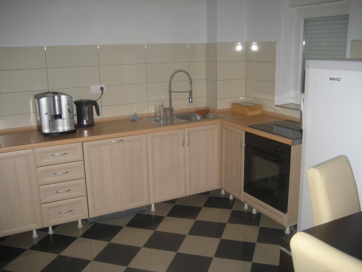 Guest House Vila Mimoza Ulcinj Exterior foto