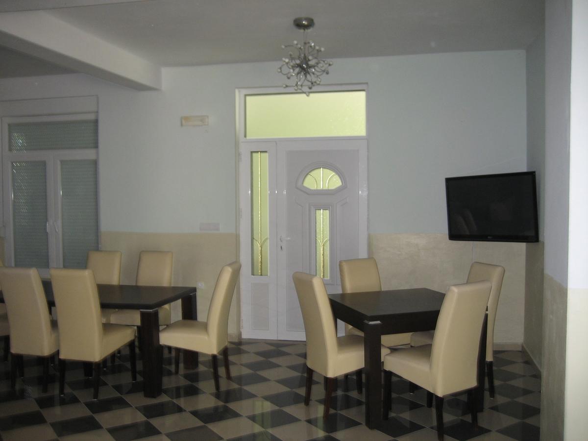 Guest House Vila Mimoza Ulcinj Exterior foto