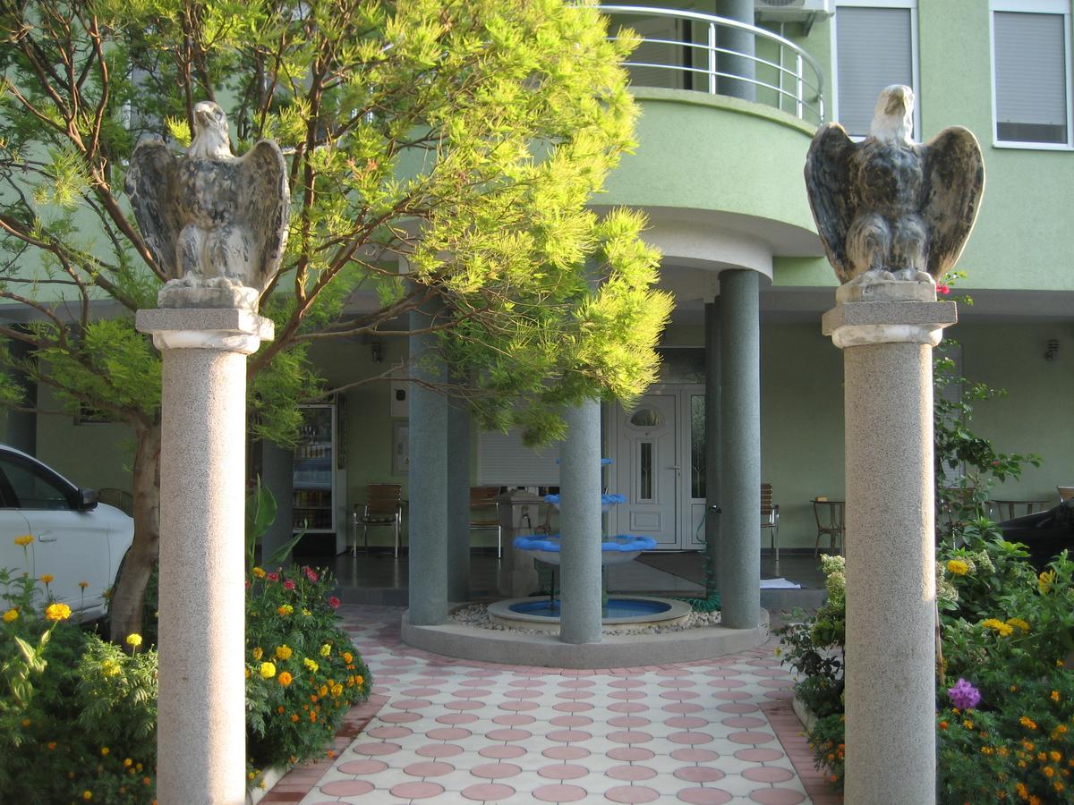 Guest House Vila Mimoza Ulcinj Exterior foto